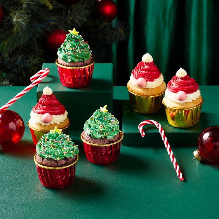 Mixed Christmas Cupcakes - Pack of Six 