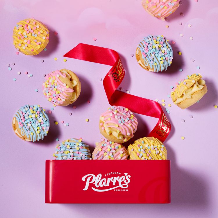 Easter YoYo Biscuits in Gift Tin