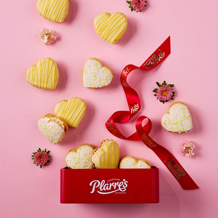 Lemon Love Heart YoYo Biscuits in Gift Tin