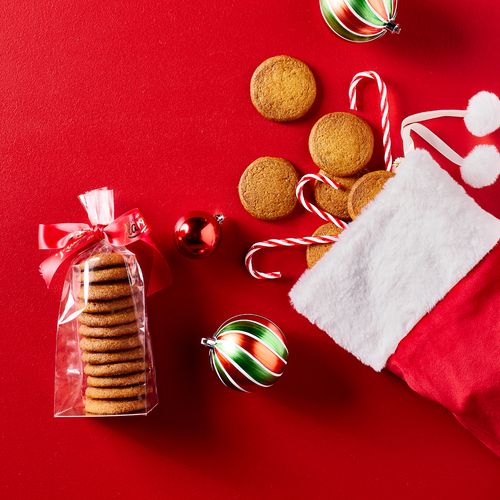 Ginger Snap Biscuits in Gift Bag