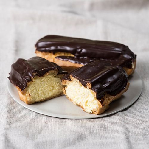 Chocolate Eclair - Large