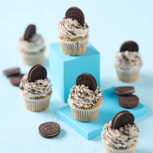 Cookies & Cream Cupcakes - Pack of Six