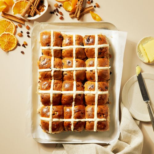 Traditional Fruit Hot Cross Buns - Pack of Twelve