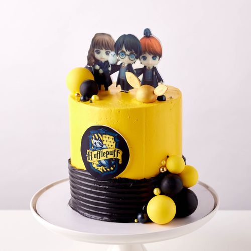 Hufflepuff Cake