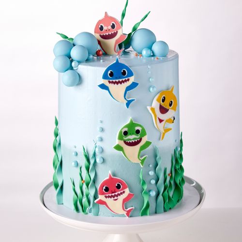 Baby Shark Cake